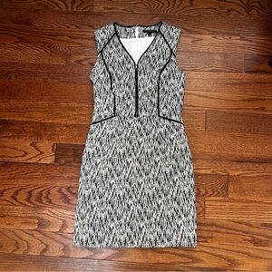 Banana Republic Black and White Sheath Dress with Zipper V-neck